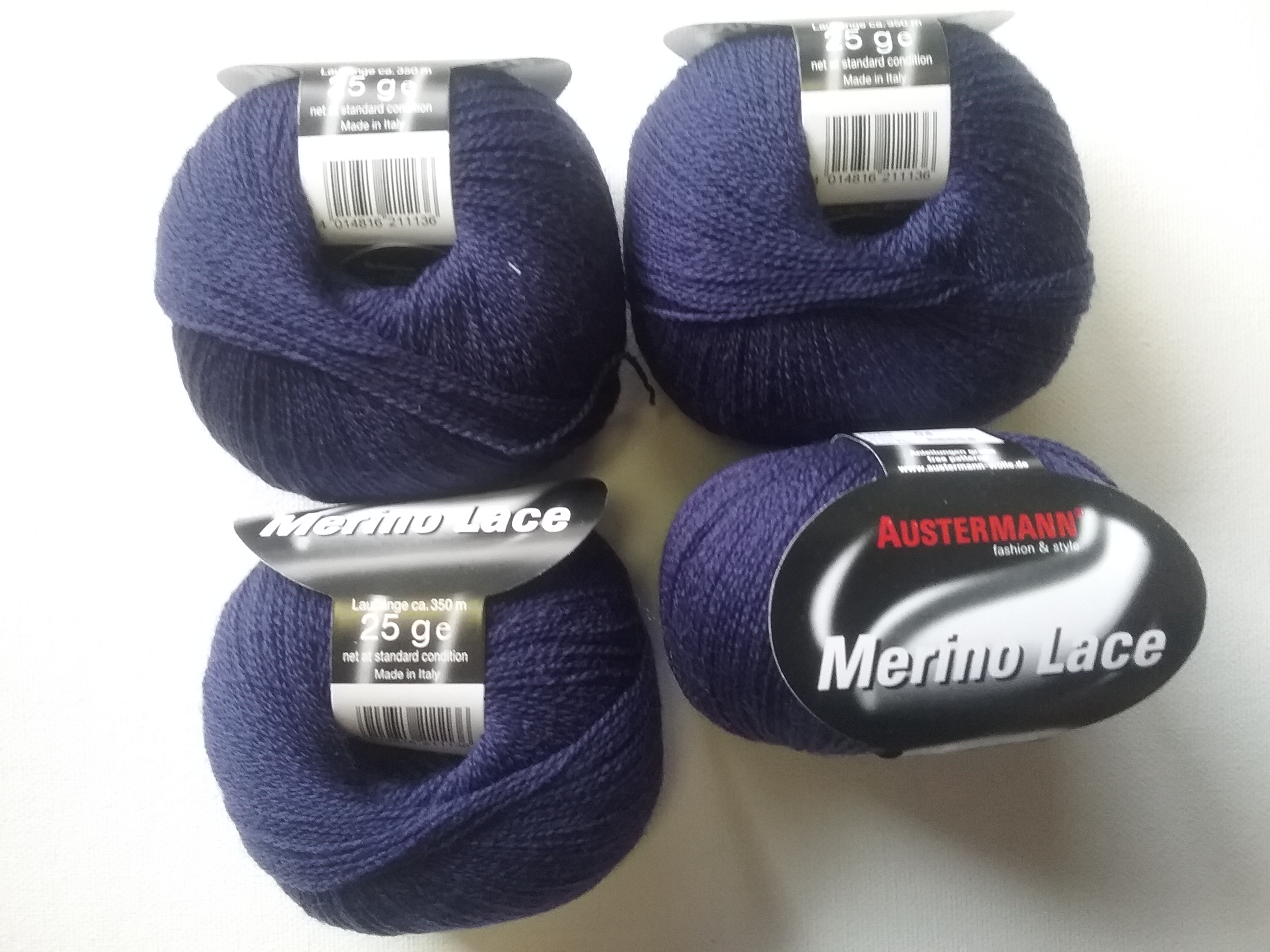 Merino lace Blauw 04